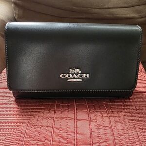 Coach Leather Small Clutch Crossbody (NWT)